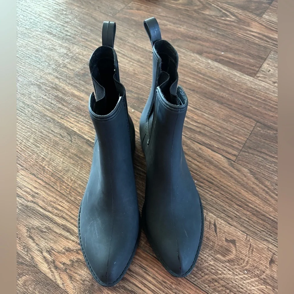 Jeffrey Campbell preowned size